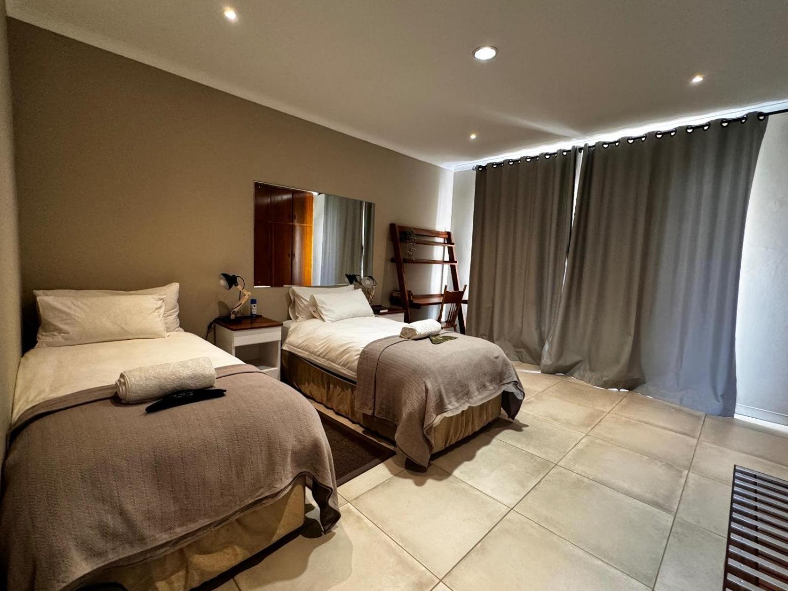 Flying Ostrich Guesthouse & Self-Catering Accommodation Mariental Quarto foto
